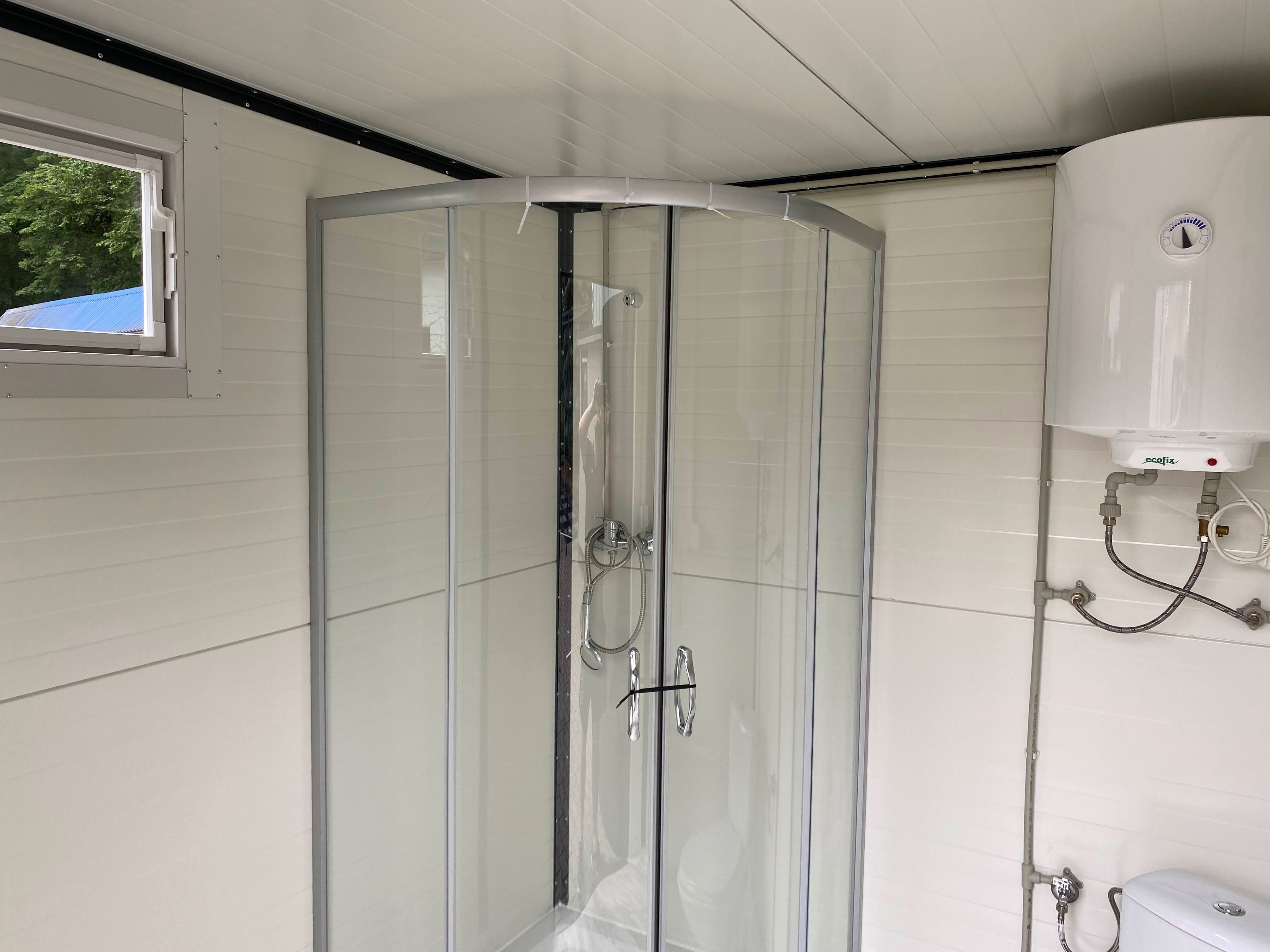 KONTENER sanitarny 2×2 m – WC, prysznic OD RĘKI !! PROMOCJA