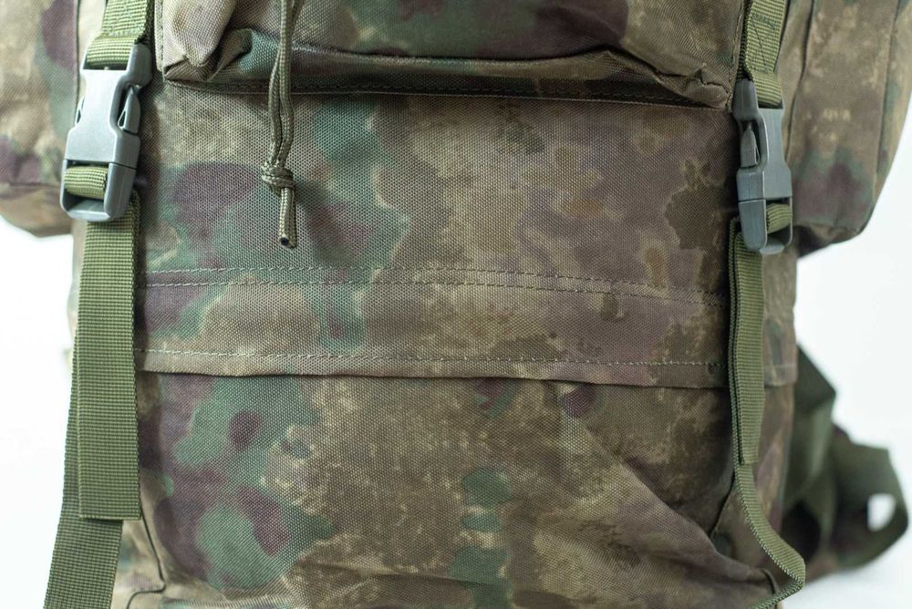 Duży Plecak Survivalowy 65L z Systemem Nośnym i Kamuflażem