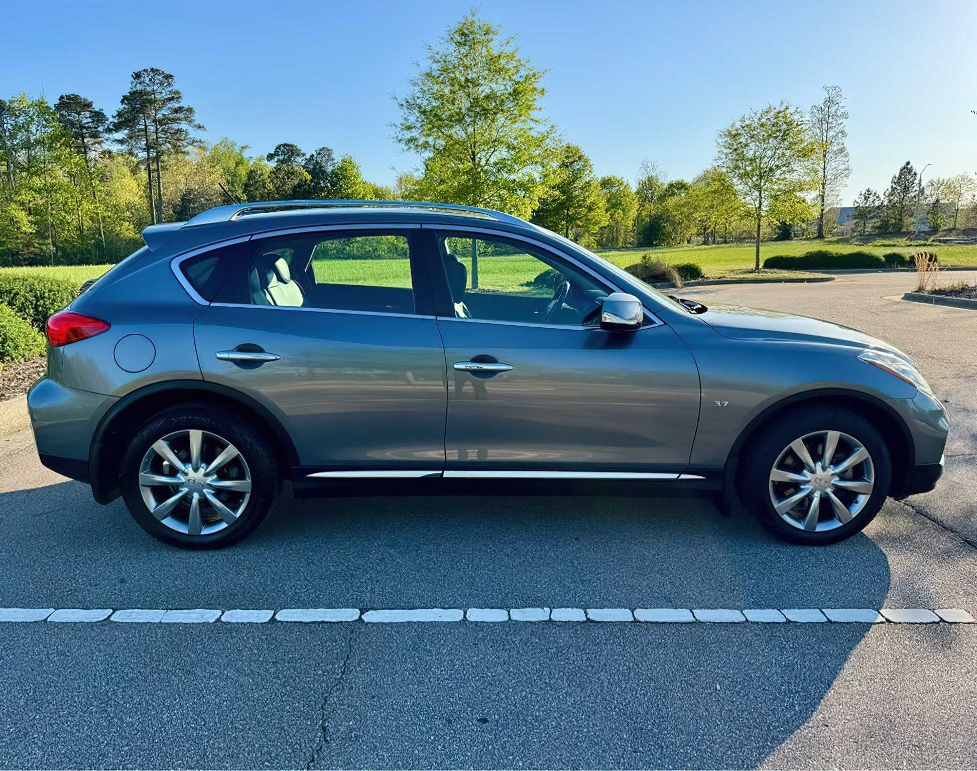Infiniti QX50  2016