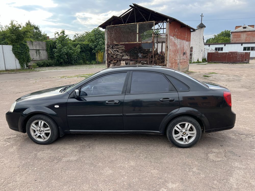 Продаю Chevrole Lacetti 2012 року