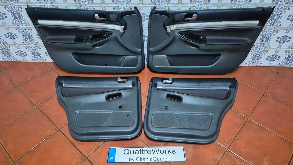 AUDI A4 B5(8D)-Quartelas/Forras Portas ESTOFADAS NOVO +FRISOS CROMADOS