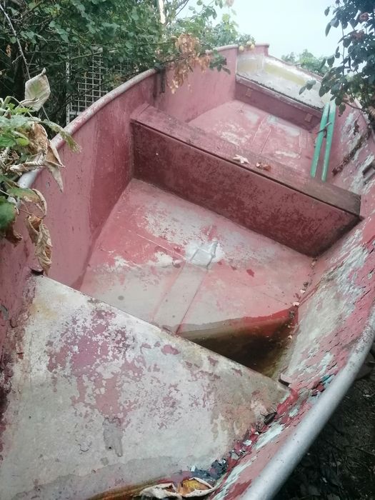 Продаю алюминевую лодку