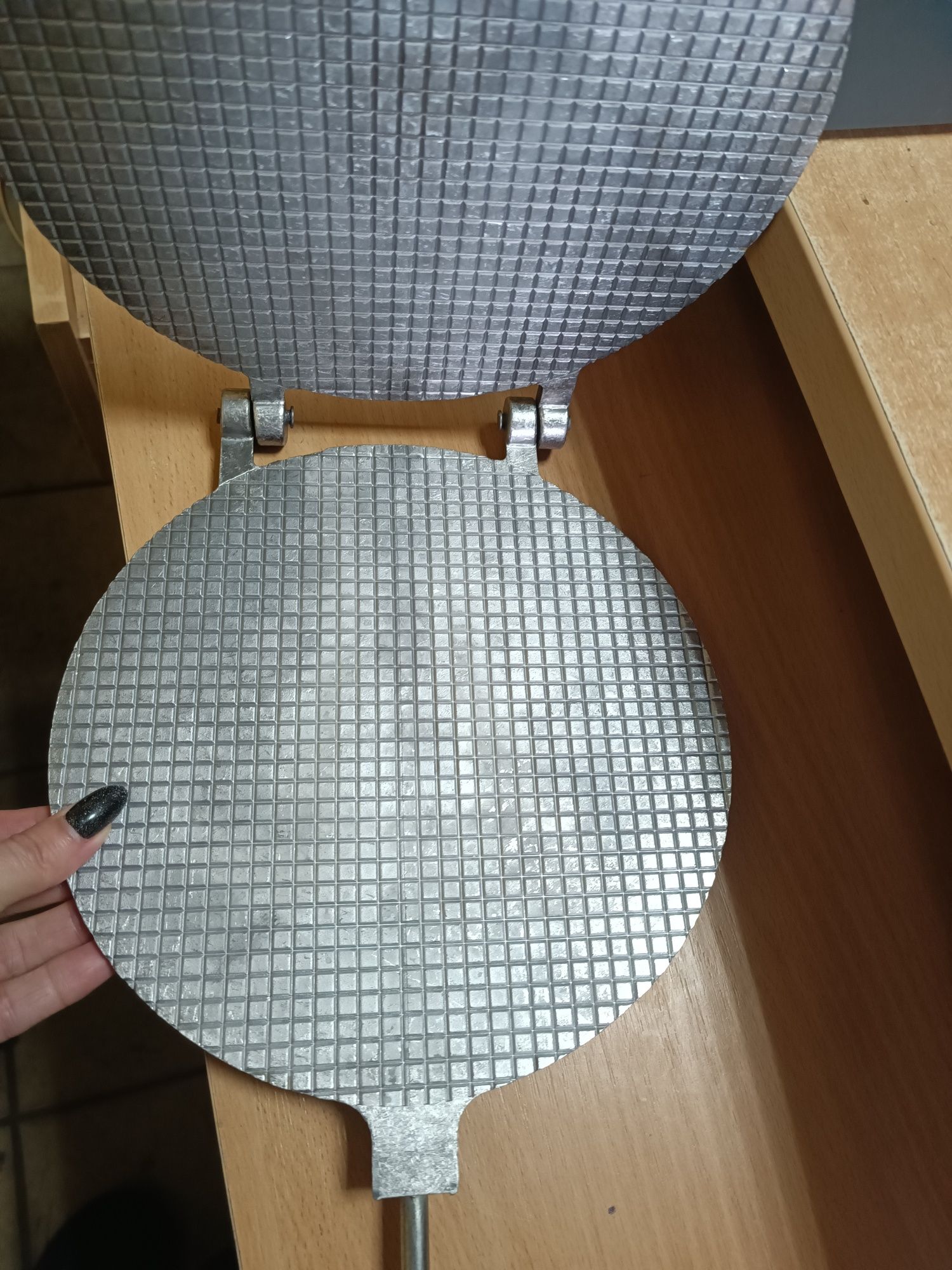 Форма для випічки вафель під трубочки / діаметр 20 см