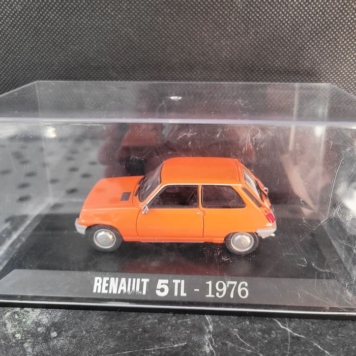 Carro miniatura Renault