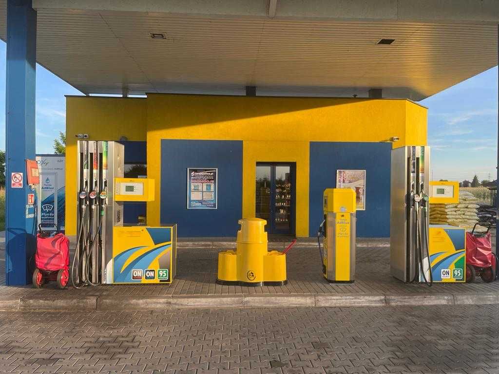 Kontener Zbiornik AdBlue + Płyn do Spryskiwaczy + Dystrybutor ADAST