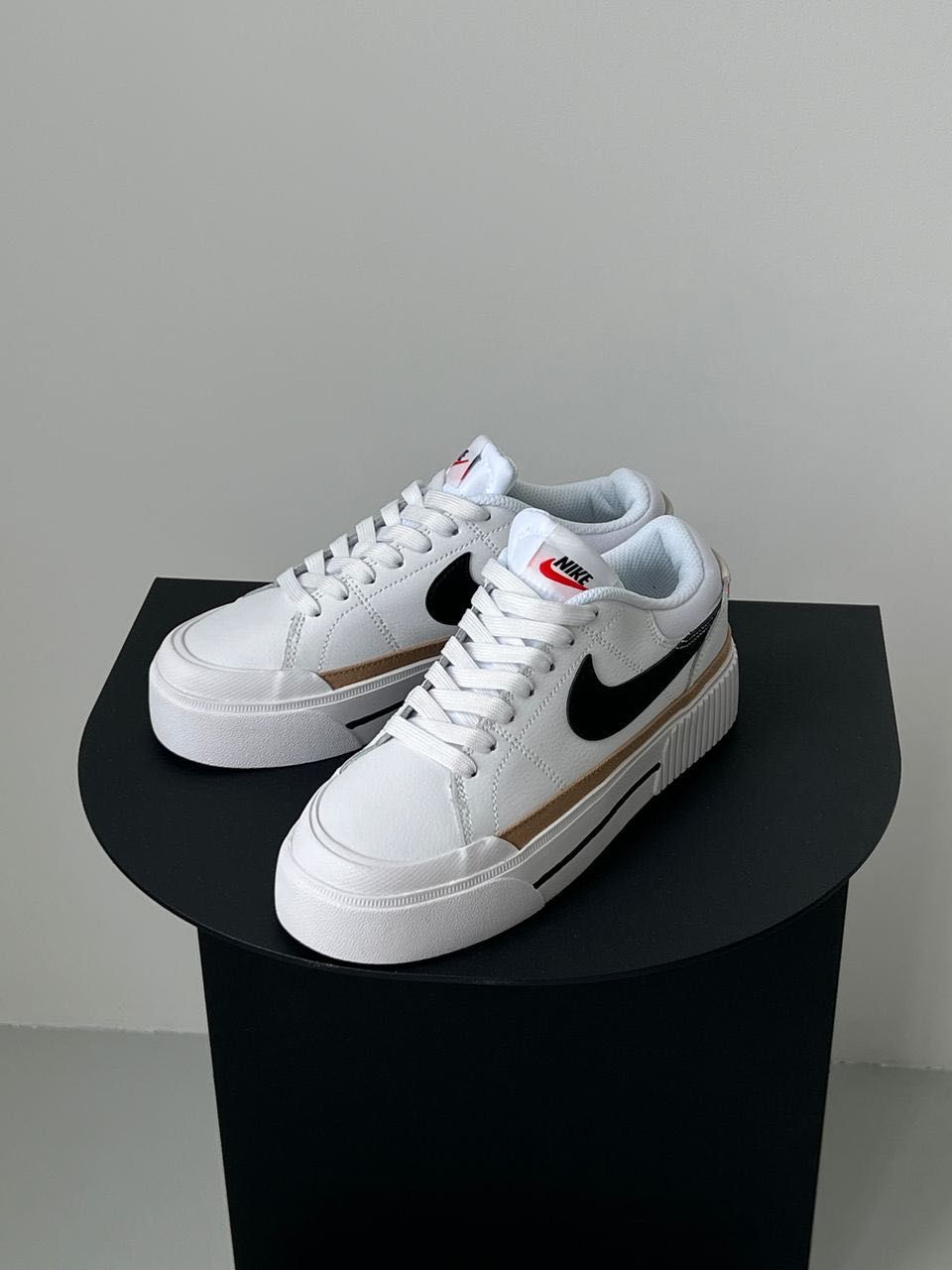 Женские Кроссовки Кеди Nike Court Legacy Lift White