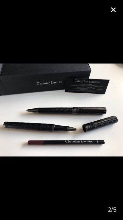 BAIXA de Preço! NOVO. Conj. 2 Esferográficas Christian LaCroix, estojo