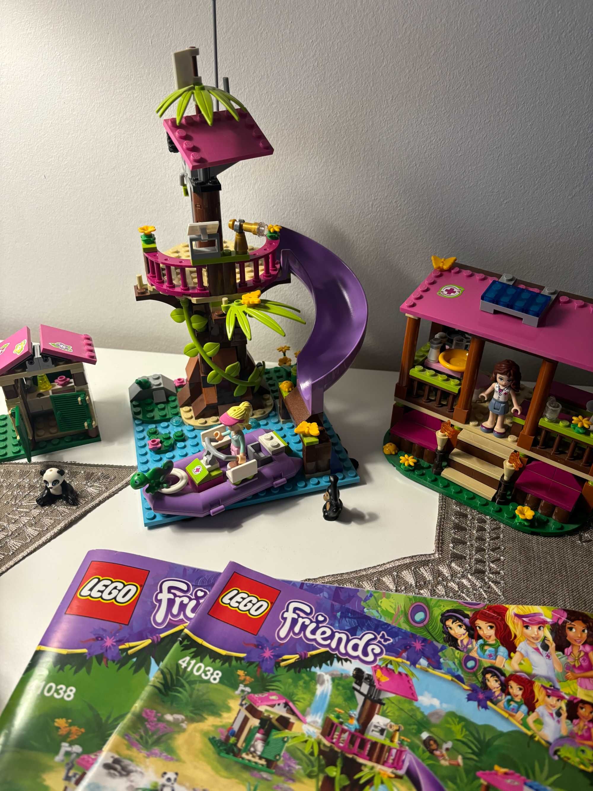 Klocki LEGO Friends Baza ratownicza 41038 pudełko