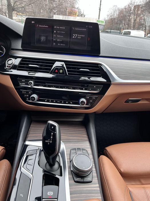 Оренда,прокат авто BMW G30 з водієм,на особисті потреби,послуги водія