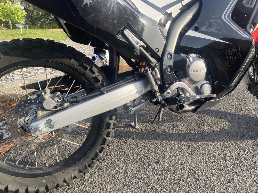 Honda crf 250 rally
