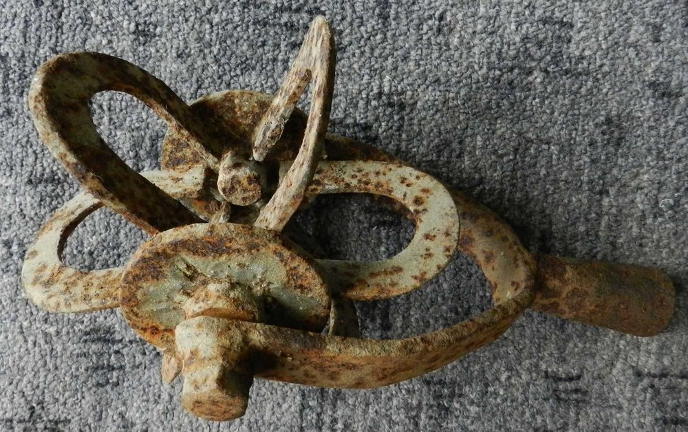 Zabytkowy rolniczy ręczny obrotowy spulchniacz gleby opielacz, unikat