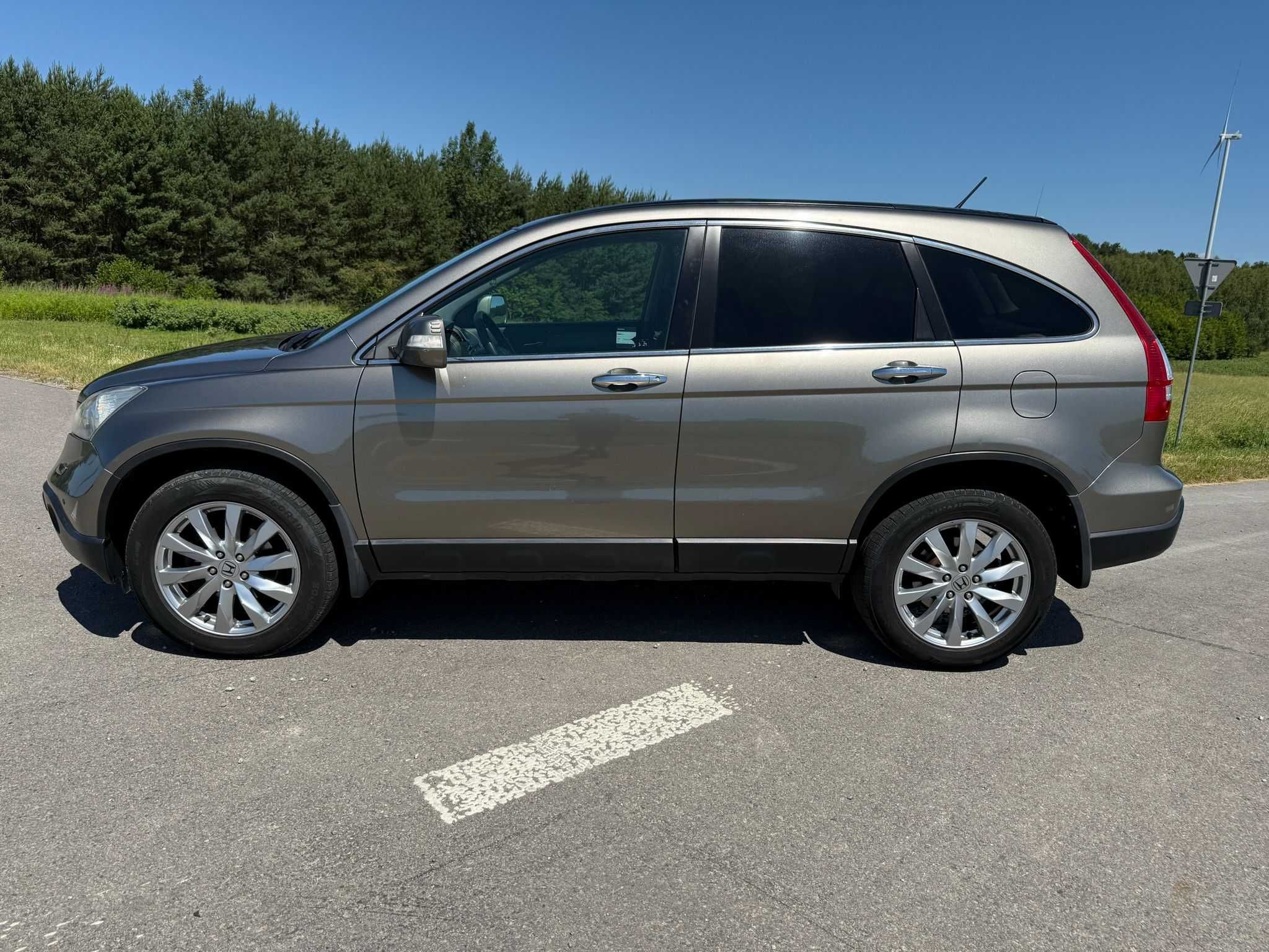 Honda CR-V 2.0 LPG Stan bdb