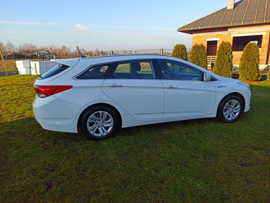 Hyundai i40 1.7 crdi 199 tys. km