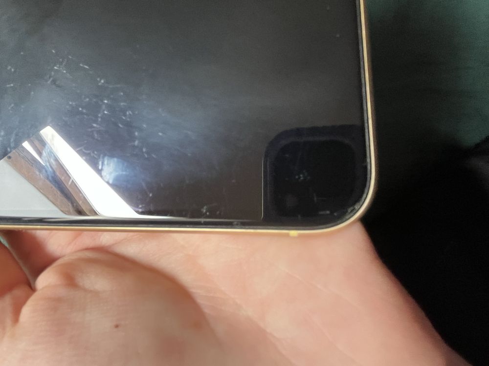 AppIe phone Xr- 64 GB