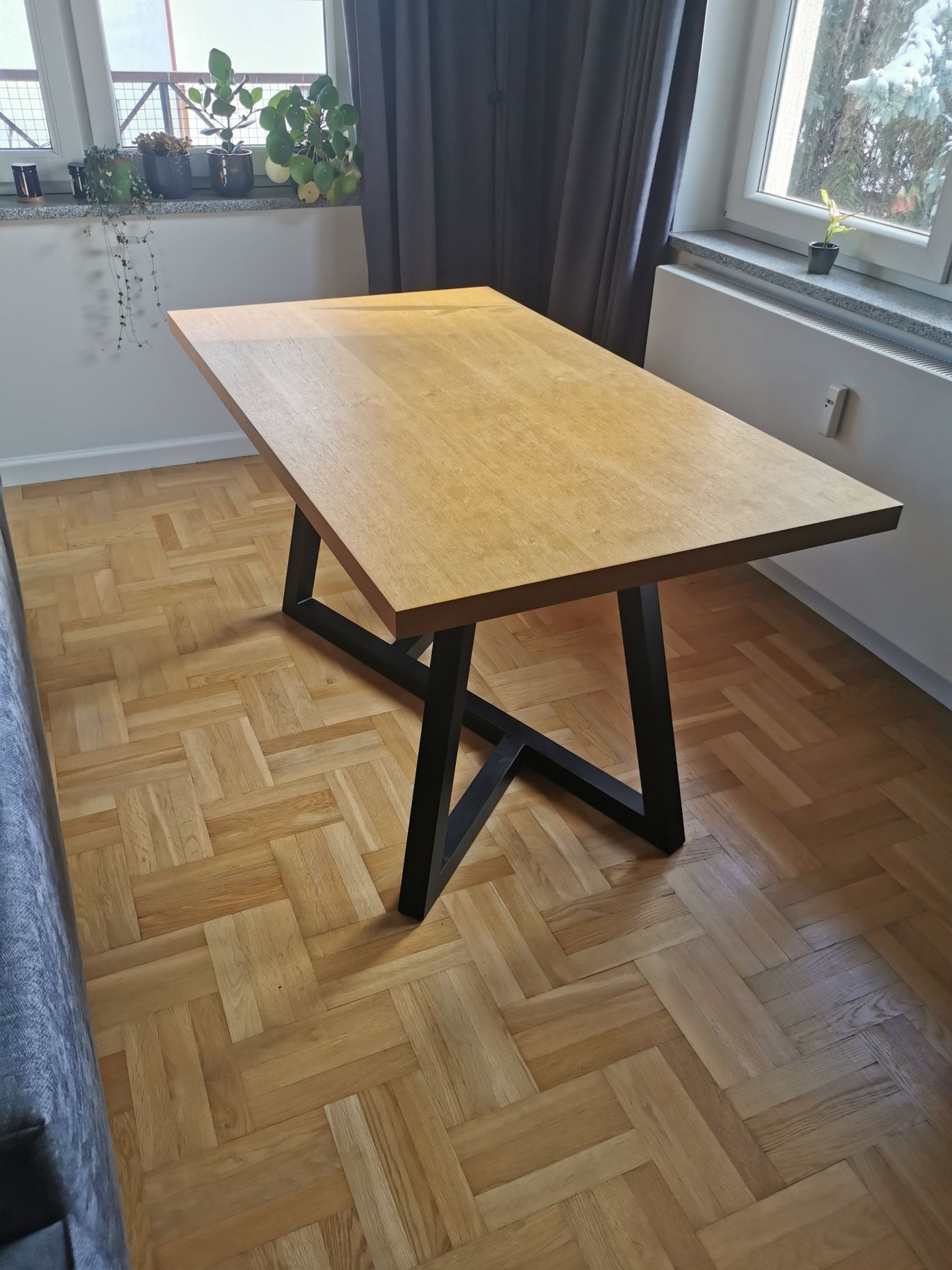 Stół w stylu industrialnym, loft