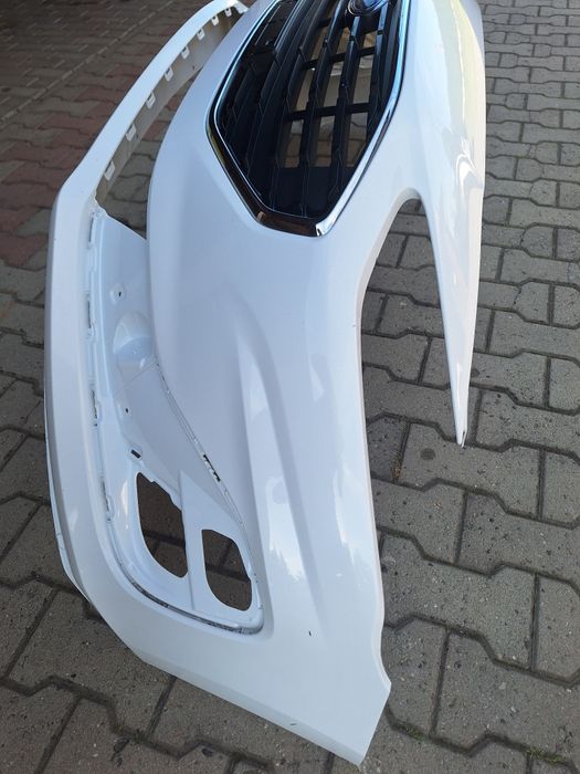 zderzak błotnik Ford Focus Mk4 lift  2022
