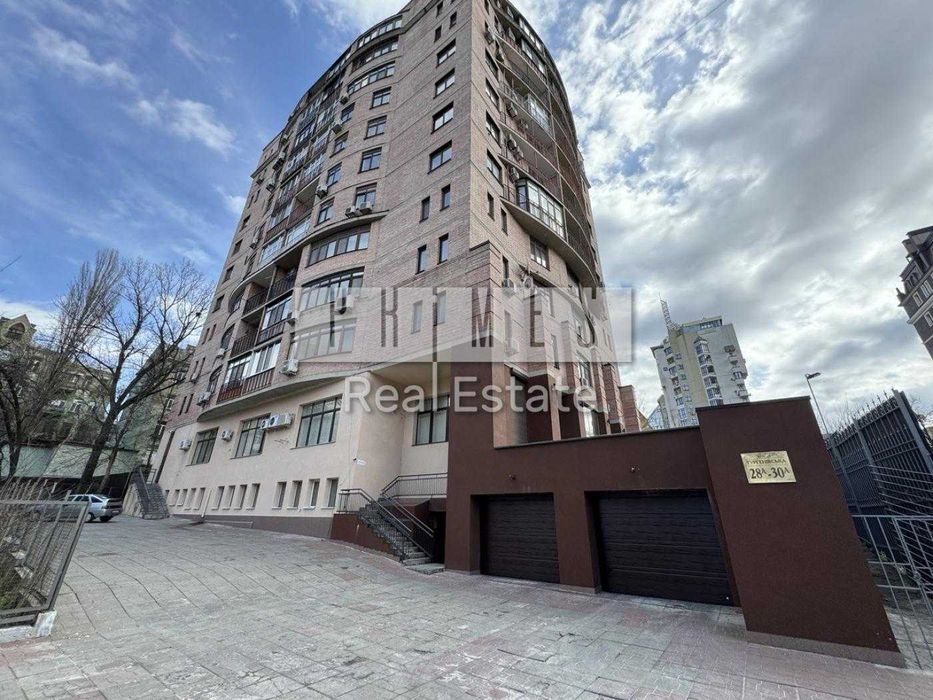 Продаж офісного приміщення 150м2 вул Кониського Тургеневская 28-30А