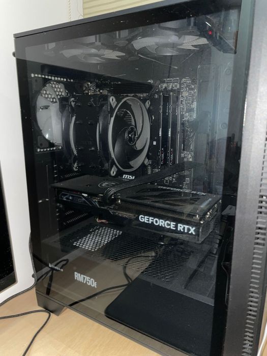 Computador gaming como novo