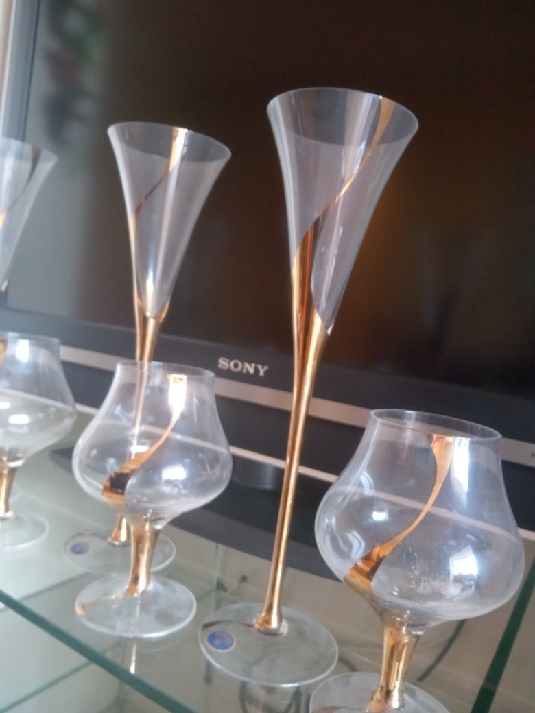 Продам набор бокалов на троих шампанское коньяк Богемия смальта
