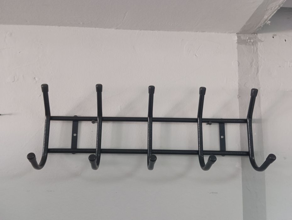 Вішалка гачки вешалка залізна железная на стіну для одягу одежды міцна