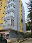 Sintra - Rio de Mouro, Loja  com área total  aproximada de 49m2, renov