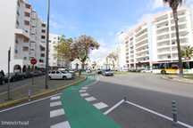 Loja  comercial em  Quarteira