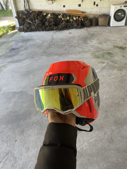 Capacete fox e oculos alpinestars