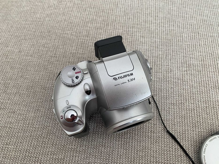 Fujifilm Finepix S304