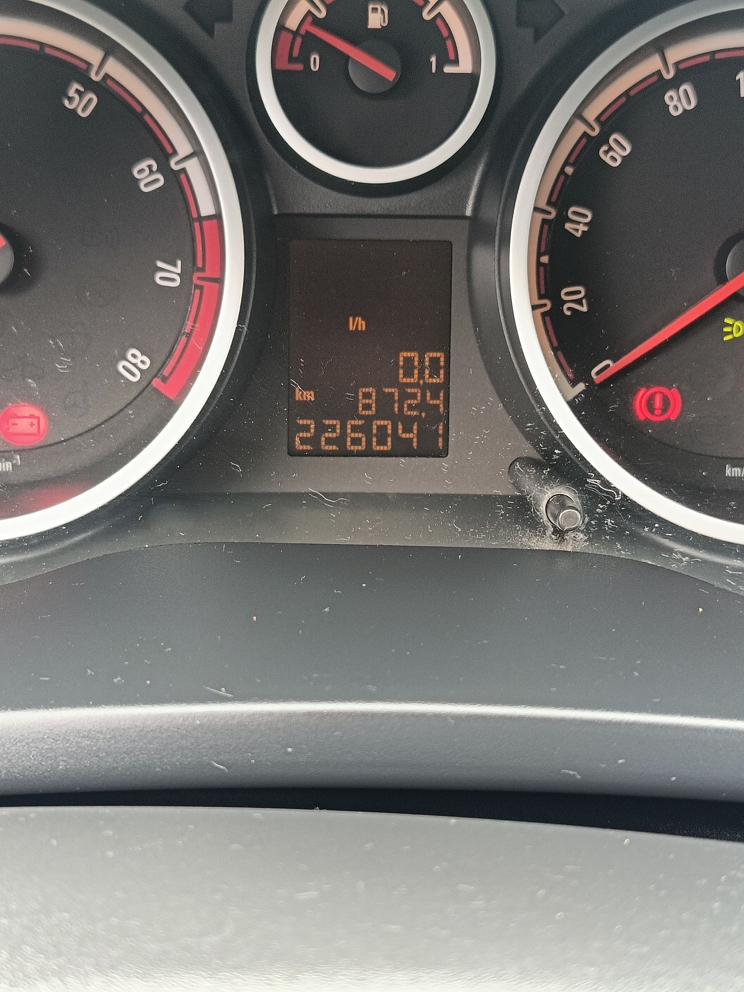 Opel corsa D 2009  ,poj 1,2 ,bogate wyposażenie