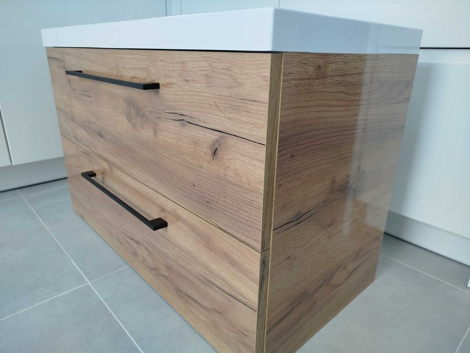 Szafka łazienkowa z umywalką