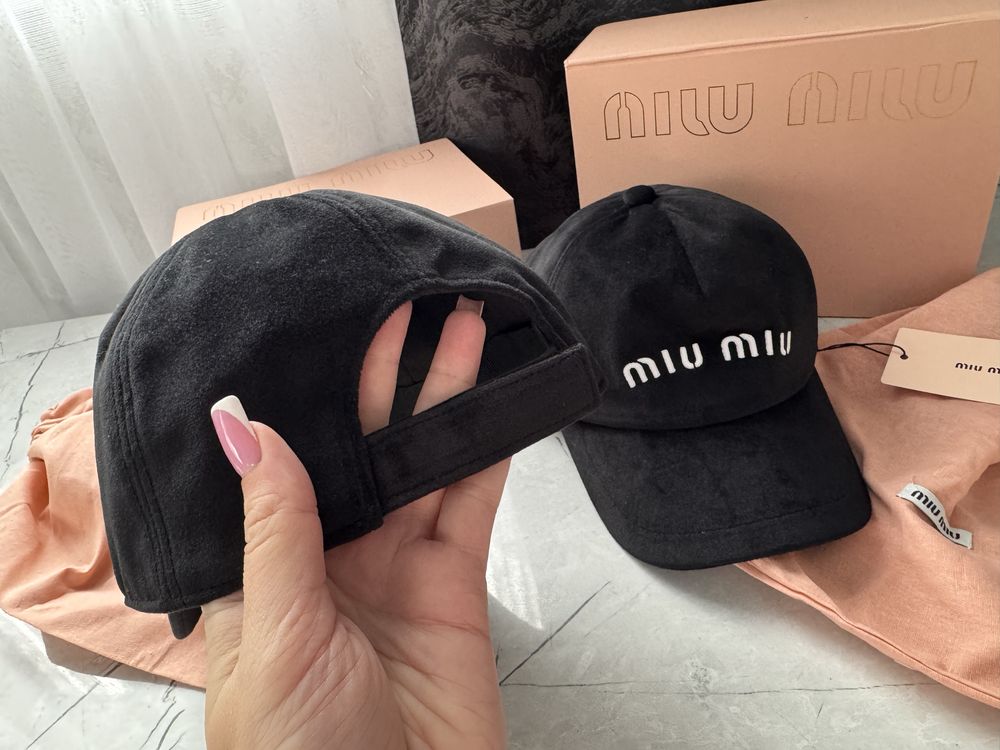 Кепка miu miu , бейсболка миу миу