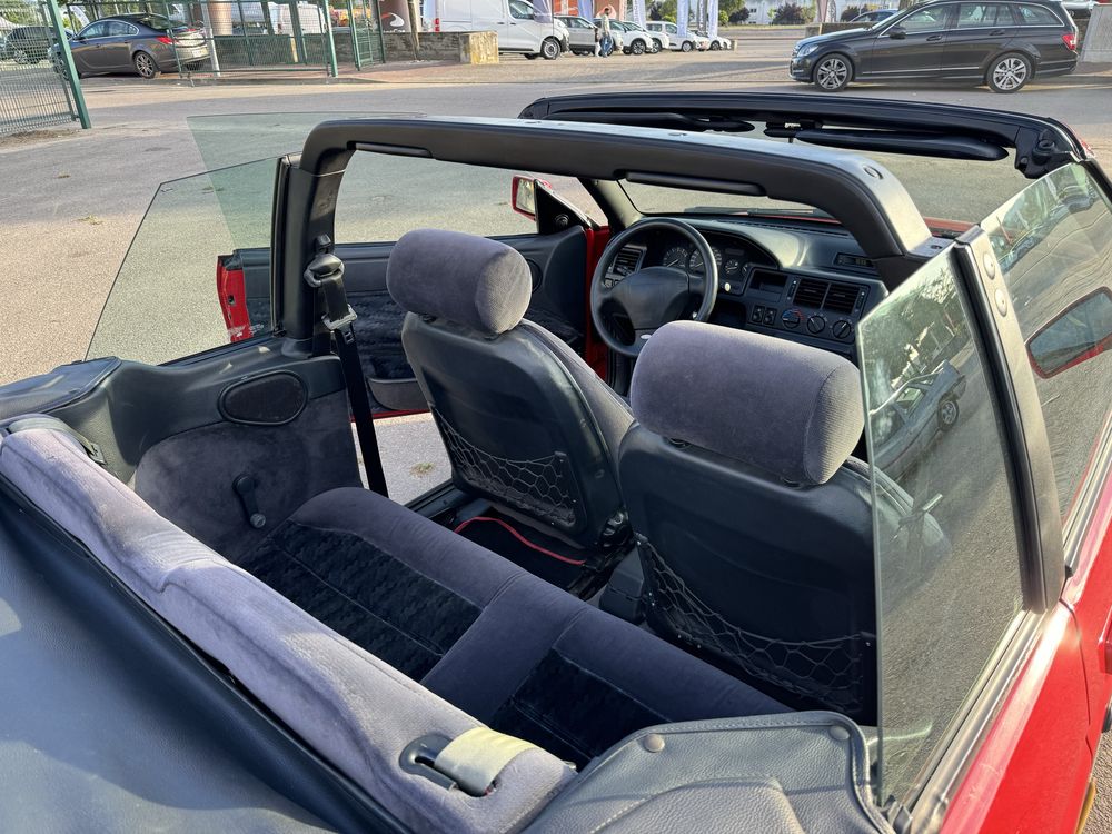 Ford Escort 1.4 Luxury Cabriolet – Clássico Certificado (1994)