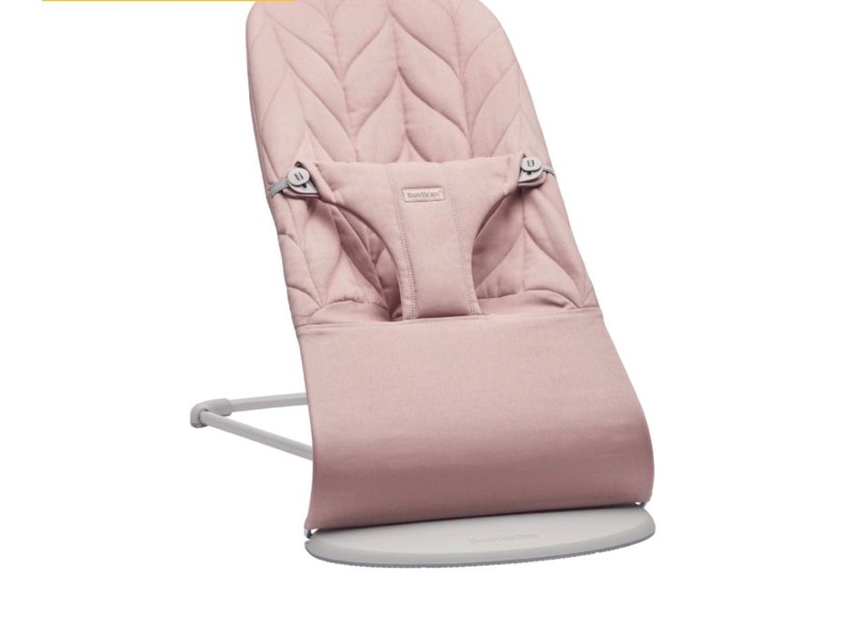 Продам шизлонг . Состояние идеал.