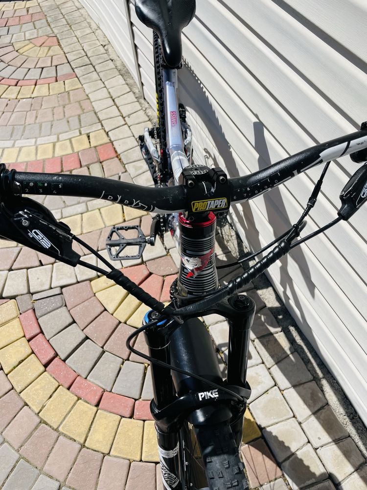 Велосипед YT Industries Wicked 150 27,5 (двопідвіс/двухподвес)