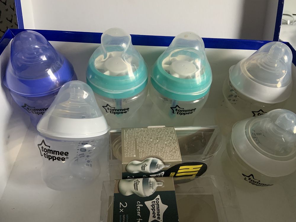 Zestaw butelek tommee tippee 4 duze 2 male i 5 smoczkow