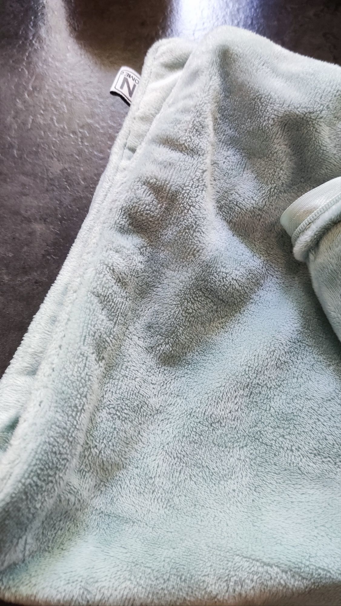 IN HOME poszewki 50x50 mięta welur