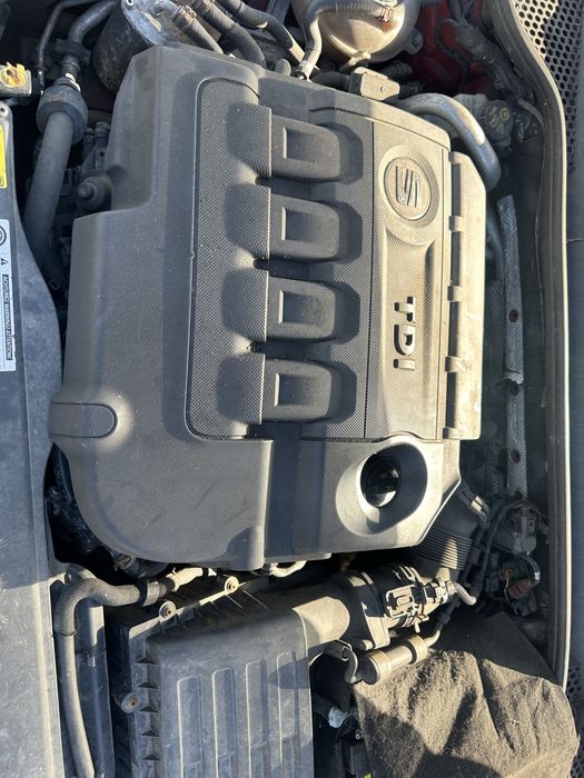 Seat Leon silnik 1.6 TDI CLH 2014r,Anglik z kluczykami