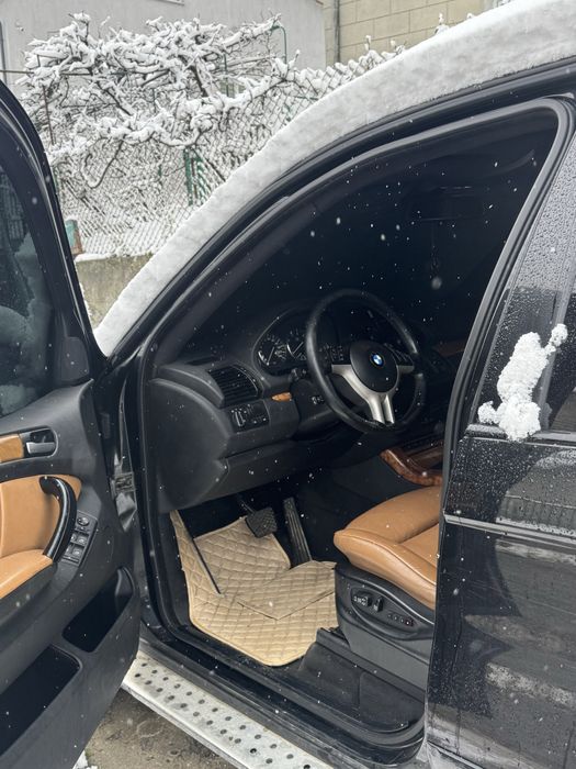 Х5Е53 4.4 бенз 2003 рік