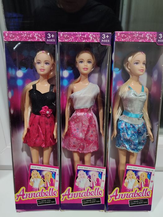 Кукла Барби  высота 32 см.