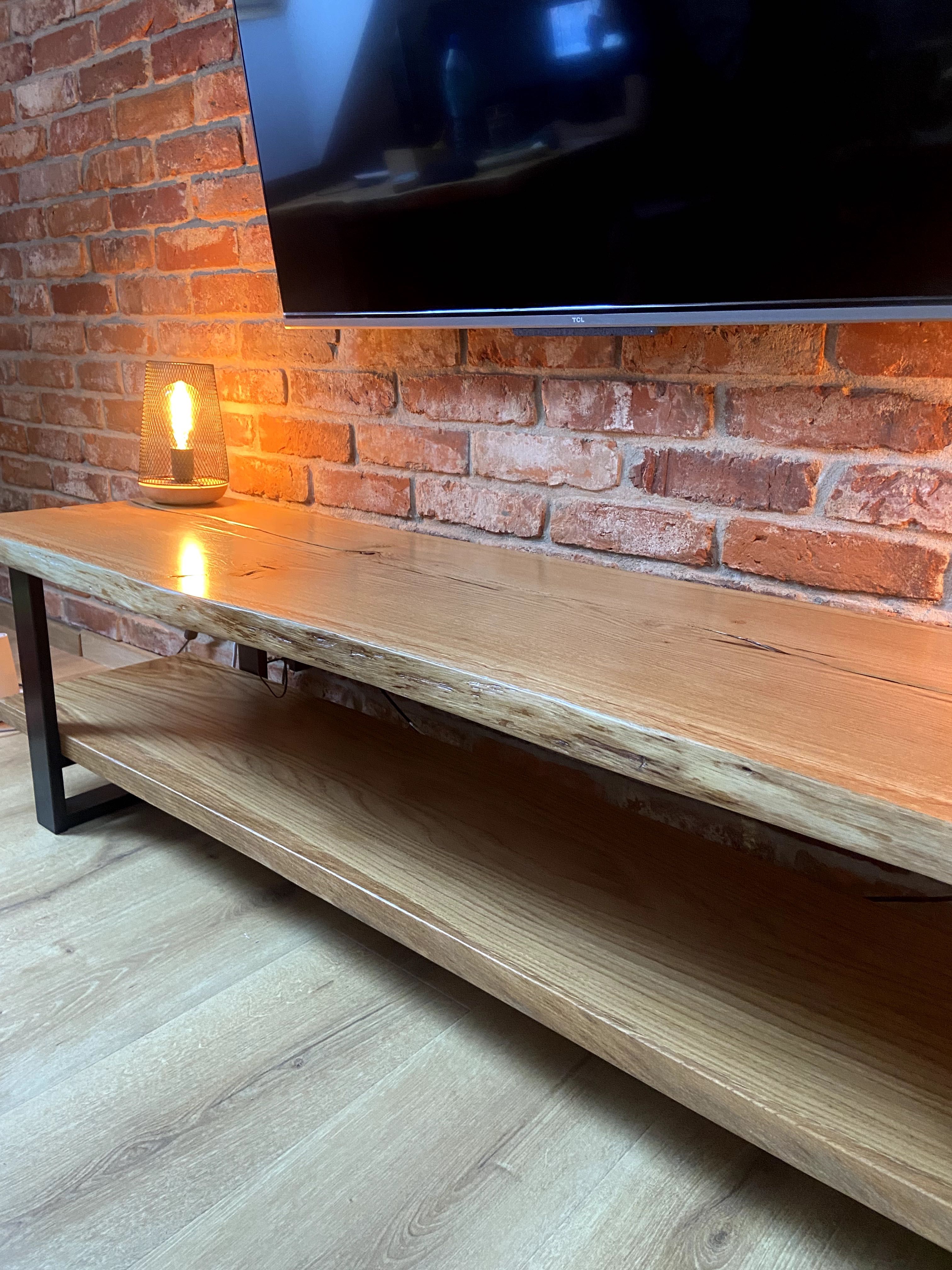 Szafka RTV- długość 180 cm, LITY DĄB, styl LOFT