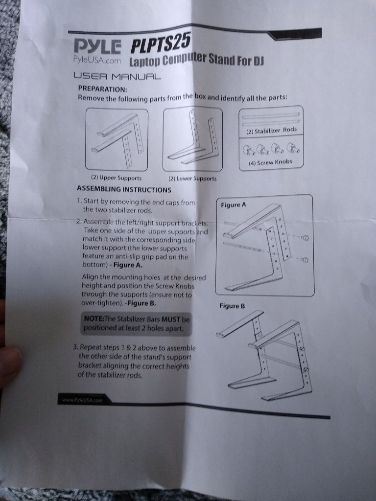 Stojak na laptopa