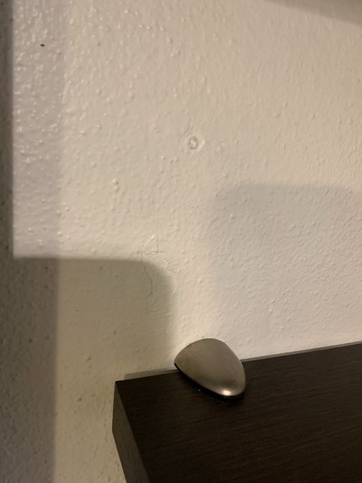 Movel para TV com 2 prateleiras . Madeira Vegwe