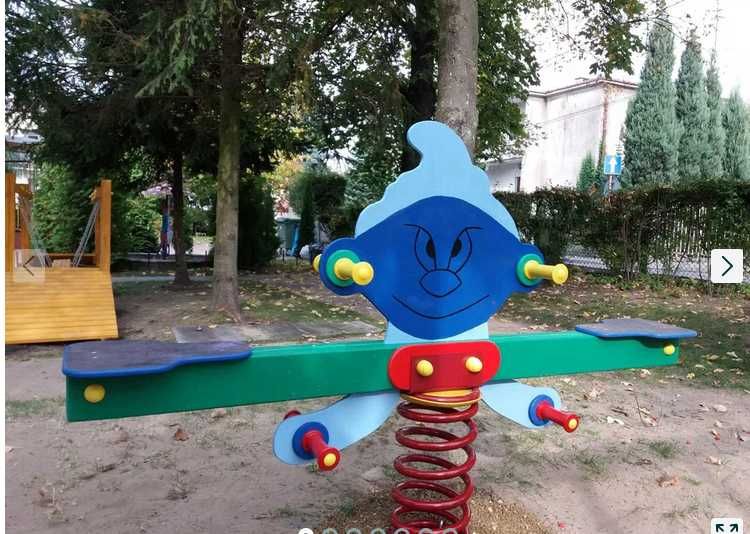 Plac zabaw Bujak na sprężynie typu ważka