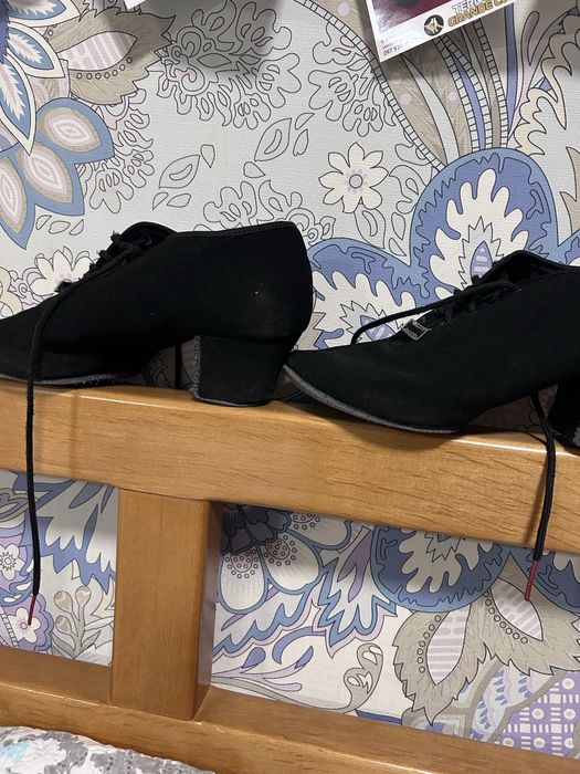 Бальні туфлі на блок каблук