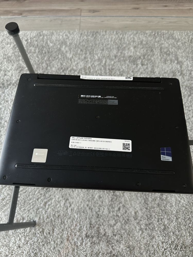 Dell Latitude 7370 SKIN Intel Core M5-6Y57 8GB 240GB SSD 1920x1080