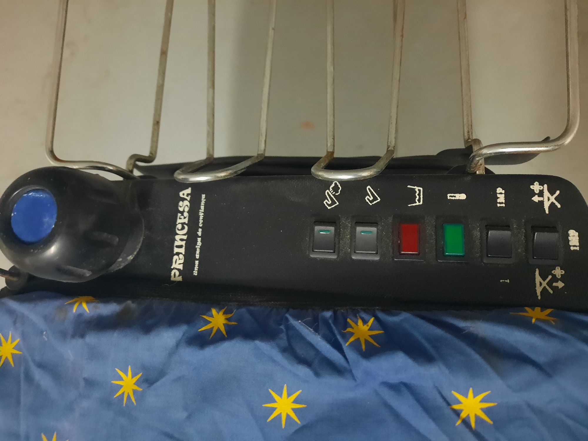 Mesa de passar a ferro profissional