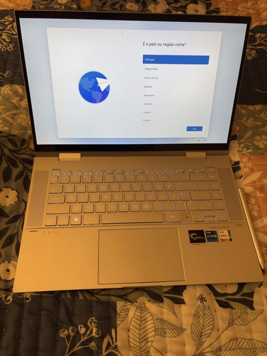 HP envy x360 15”