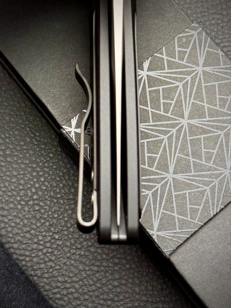 Нож Pro-Tech Cambrian 2 Techno Teal Carbon Fiber MagnaCut Limited