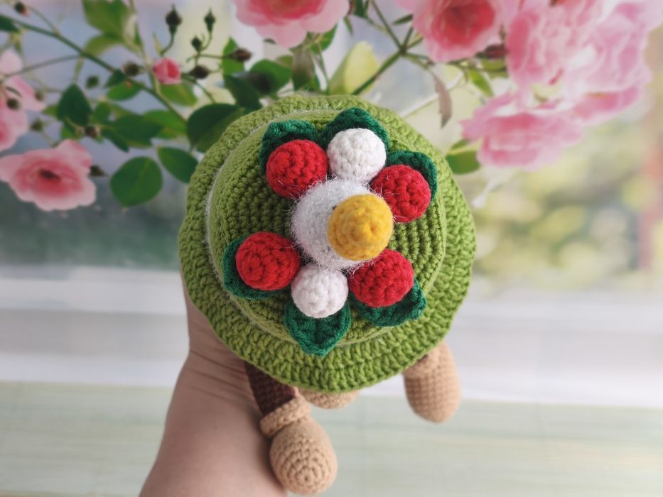 М'ягка іграшка ручної роботи Гномик-Торт