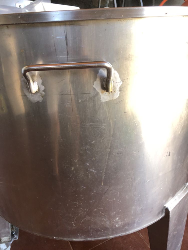 Cuba de inox ideal para uvas ou carnes temperadas para enchidos